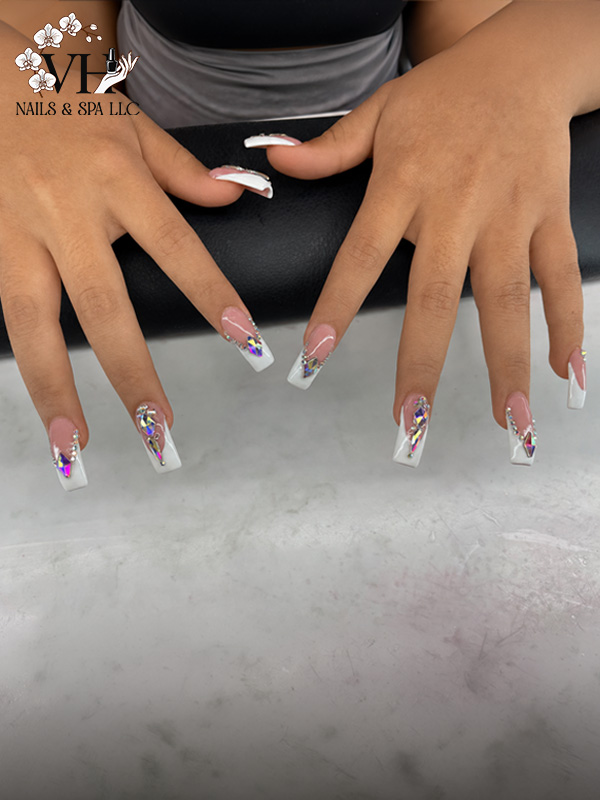 VH NAILS & SPA