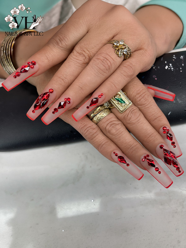 VH NAILS & SPA